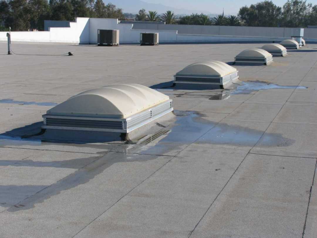 The Differences Between Commercial and Residential Roofing
